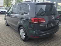 Gebraucht VW Sharan Comfortline 150 PS (110 kW) 2022 Uranograu Van / Kleinbus
