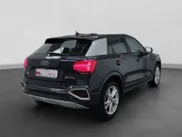 Neu Audi Q2 Advanced 150 PS (110 kW) 2025 Grau SUV