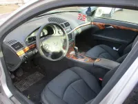 Gebraucht Mercedes E240 177 PS (130 kW) 2003 Silber Limousine