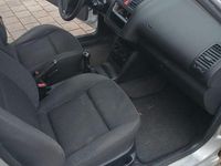 Gebraucht VW Polo 60 PS (44 kW) 2001 Silber Kleinwagen