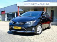 Gebraucht Toyota Auris Hybrid 99 PS (72 kW) 2013 Schwarz Limousine