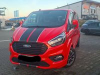 Gebraucht Ford Tourneo 185 PS (136 kW) 2019 Rot Van / Kleinbus