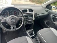 Gebraucht VW Polo Life 75 PS (55 kW) 2014 Grau Kleinwagen