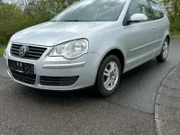 Gebraucht VW Polo 60 PS (44 kW) 2009 Silber Kleinwagen