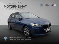 Gebraucht BMW 220 Active Tourer 170 PS (125 kW) 2024 Phytonicblau metallic Van / Kleinbus