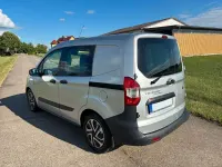 Gebraucht Ford Transit 101 PS (74 kW) 2017 Silber Van / Kleinbus