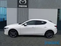 Gebraucht Mazda 3 Exclusive-Line 140 PS (102 kW) 2024 Weiss Limousine