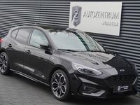 Gebraucht Ford Focus ST-Line X 155 PS (114 kW) 2021 Obsidianschwarz metallic Limousine
