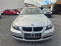 Gebraucht BMW 318 129 PS (94 kW) 2006 Silber Limousine