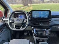 Gebraucht Ford Transit Custom Titanium 136 PS (100 kW) 2024 Rot Van / Kleinbus