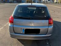 Używany Opel Signum 140 KM (102 kW) 2007 Szary Hatchback