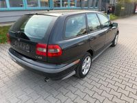 Occasion Volvo V40 116 ch (85 kW) 1999 Noir Break