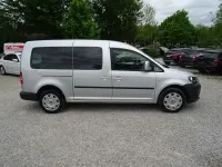 Usado VW Caddy Trendline 109 HP (80 kW) 2014 Prateado Monovolume