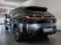 Nouă Lynk & Co 08 349 CP (256 kW) 2026 Negru SUV