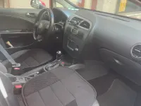 Używany Seat Leon 105 KM (77 kW) 2009 Czerwony Hatchback