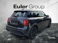 Gebraucht Mini Cooper 136 PS (100 kW) 2023 Schwarz Kleinwagen