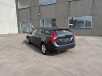 Gebraucht Volvo V60 120 PS (88 kW) 2018 Grau Kombi