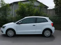 Gebraucht VW Polo 60 PS (44 kW) 2015 Weiß Kleinwagen