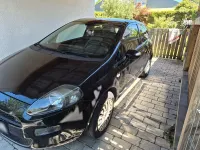 Gebraucht Fiat Punto Pop 69 PS (50 kW) 2012 Schwarz Kleinwagen