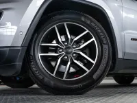 Gebraucht Jeep Grand Cherokee Trailhawk 250 PS (183 kW) 2019 Billet silver metallic clear coat SUV