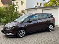 gebraucht Opel Zafira 2:0 Cdt 170 Ps 7.Sitze Navi Leder Klima R.Kamer euro6