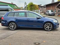Gebraucht VW Golf VII Highline 150 PS (110 kW) 2021 Blau Kombi