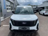 Neu Ford Tourneo Courier Titanium 125 PS (91 kW) 2026 Frostweiß Van / Kleinbus