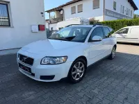 Gebraucht Volvo V50 109 PS (80 kW) 2009 Weiß Kombi