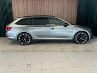 Gebraucht Skoda Superb SportLine 200 PS (147 kW) 2022 Grau Limousine