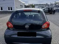 Second-hand Toyota Aygo 68 CP (50 kW) 2007 Gri Hatchback