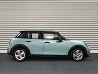Second-hand Mini Cooper 156 CP (114 kW) 2025 Verde Hatchback