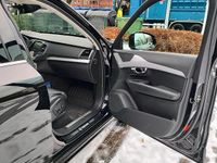 Gebraucht Volvo XC90 Momentum 235 PS (172 kW) 2019 Schwarz SUV