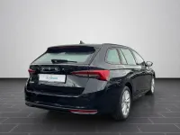 Neu Skoda Octavia 150 PS (110 kW) 2026 Blackmagic perleffekt (metallic) Limousine