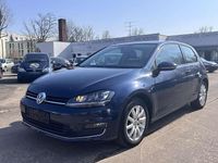 Gebraucht VW Golf VII Highline 140 PS (102 kW) 2013 Blau metallic Kleinwagen