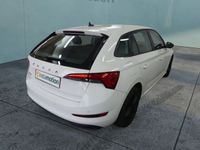 Gebraucht Skoda Scala Cool Plus 95 PS (69 kW) 2020 Weiß Kleinwagen