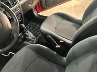 Gebraucht Renault Clio II 58 PS (42 kW) 2006 Rot Kleinwagen