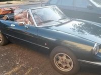Gebraucht Alfa Romeo Spider 109 PS (80 kW) 1984 Grün Cabrio
