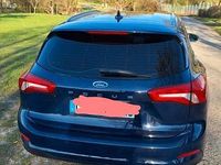 Gebraucht Ford Focus Trend 120 PS (88 kW) 2020 Blau Limousine