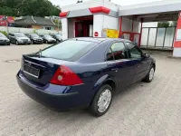 Gebraucht Ford Mondeo Trend 145 PS (106 kW) 2001 Blau Limousine