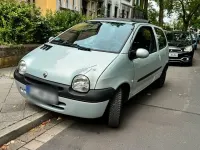 Gebraucht Renault Twingo 75 PS (55 kW) 2007 Silber Kleinwagen