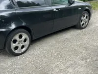 Gebraucht Alfa Romeo 147 120 PS (88 kW) 2006 Schwarz Kleinwagen