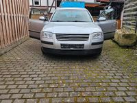 Gebraucht VW Passat 131 PS (96 kW) 2001 Silber Limousine