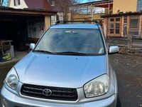 Gebraucht Toyota RAV4 150 PS (110 kW) 2000 Silber SUV