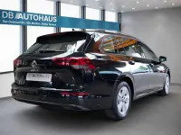 Gebraucht VW Golf VIII Life 110 PS (80 kW) 2024 Schwarz Kombi