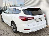 Gebraucht Ford Focus ST-Line 125 PS (91 kW) 2025 Weiß (frostweiß) Kombi