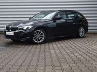 Gebraucht BMW 318 156 PS (114 kW) 2023 Schwarz uni Kombi