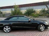 Gebraucht Mercedes CLE220 204 PS (150 kW) 2015 Schwarz Cabrio