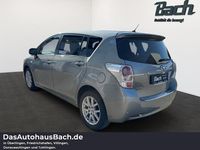 Gebraucht Toyota Verso Travel 147 PS (108 kW) 2012 Silber Van / Kleinbus