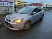 Usata Ford Focus 140 CV (102 kW) 2011 Blu Station wagon