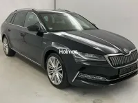 Gebraucht Skoda Superb LAURIN & KLEMENT 218 PS (160 kW) 2021 Schwarz Kombi
